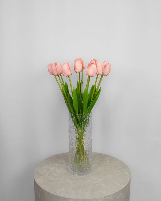 kunstige tulipaner i glas vase